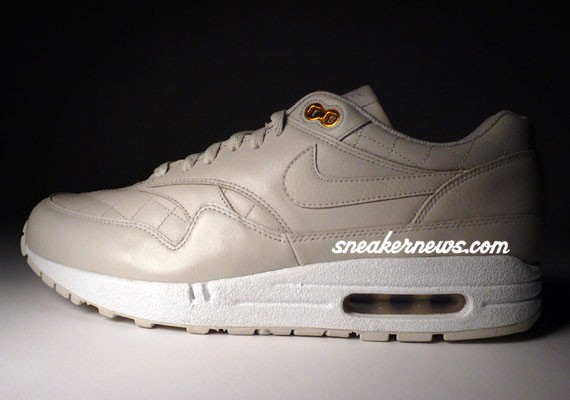 Nike Air Max 1 Premium - Quilted Leather - Light Bone