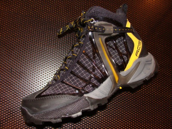 Nike Air Zoom Tallac Lite – Black – Grey – Yellow