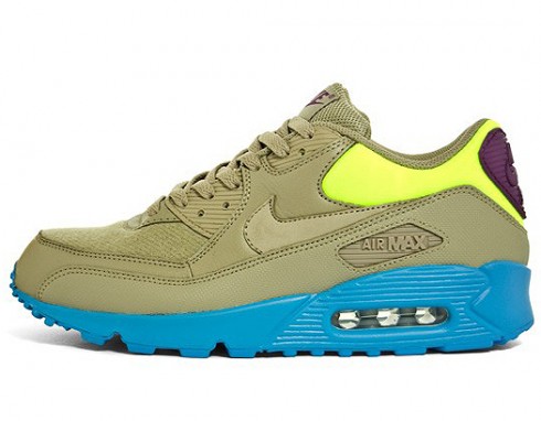 nike-am90-acg-shagmeister-gol-01.jpg