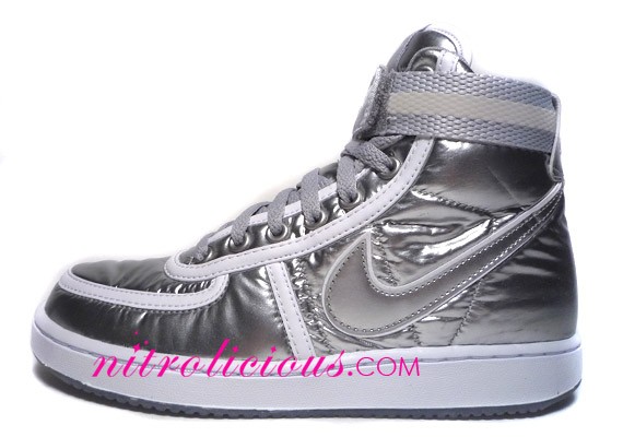 Nike WMNS Vandal High Quickstrike - High Gloss Silver