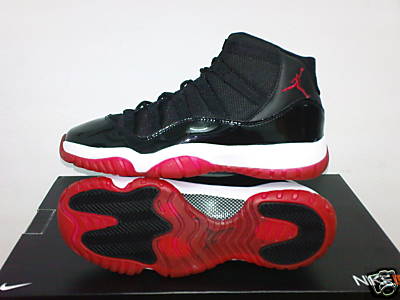 Air Jordan XI (11) - Black - True Red - Countdown Pack