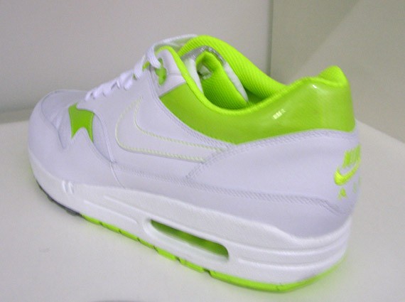 Nike Air Max 1 Premium - White - Neon Green