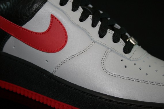 Nike Air Force 1 Low - Medium Grey - Varsity Red - Black