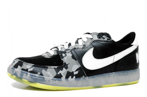 Nike Terminator Low Premium - X-Ray Pack