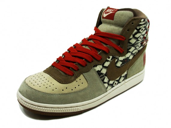 Nike Womens Terminator High - Native American Inspired