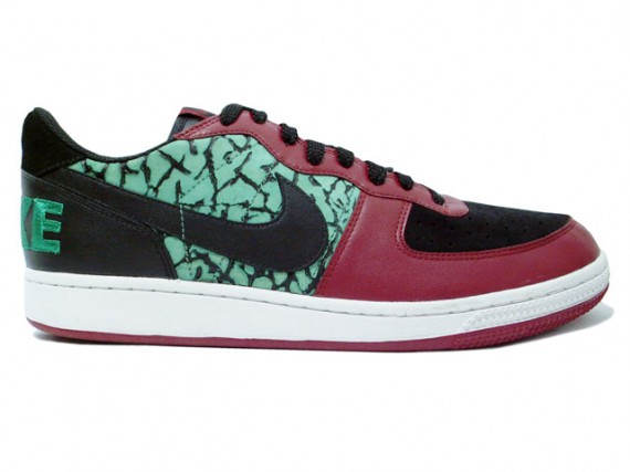 Nike Terminator Low Premium - Black - Red - Green