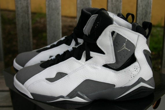 Air Jordan True Flight - Grey - White - 2009