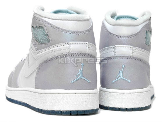 Air Jordan 1 High GS - Metallic Silver - Pale Blue