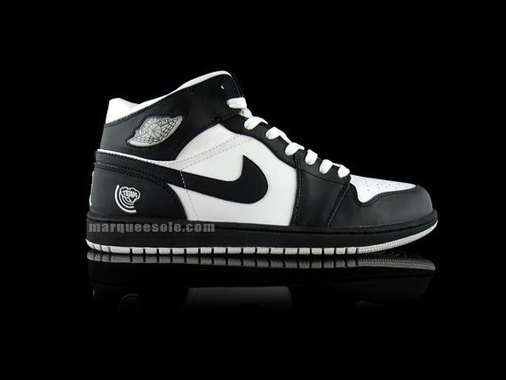 Air Jordan I – Black – White – Quai 54