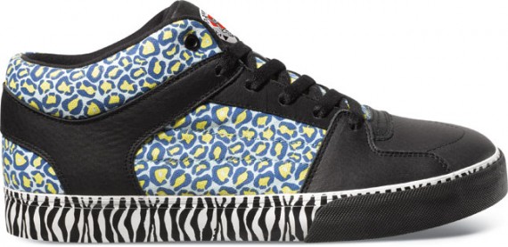 etnies-pas-22-vlf-voila-les-flics-3.jpg