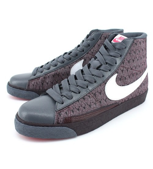 Nike WMNS Blazer – Scorpion Print