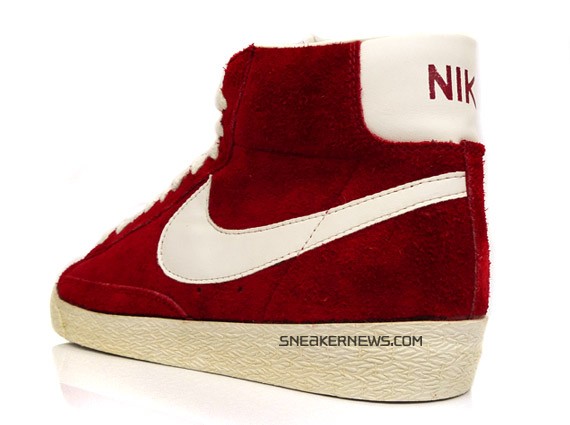 Nike Blazer VNTG (Vintage) - Varsity Red - White