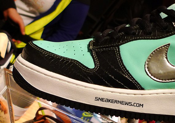 Nike Air Force 1 x Dunk Low SB - Tiffany Hybrid