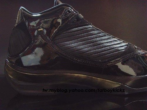 Air Jordan 2009 - Black - Gold