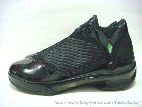 Air Jordan 2009 – Black – Gold – New Pictures