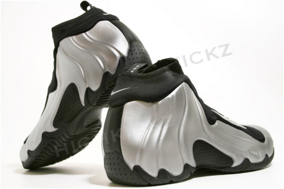 Nike Air Flightposite - Metallic Silver @ Nikestore