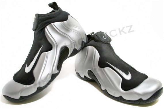 Nike Air Flightposite - Metallic Silver @ Nikestore