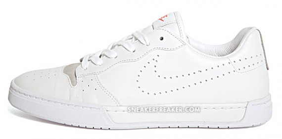 Nike Air Elan – White