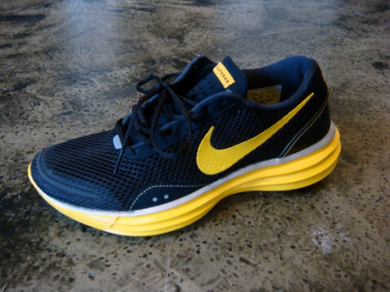 Nike Livestrong Lunar Trainer 3