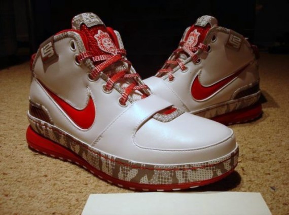 Nike Zoom Lebron VI – Home PE – A Detailed Look