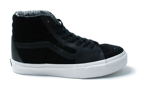 vans-chukka-boot-era-black-leather-03.jpg