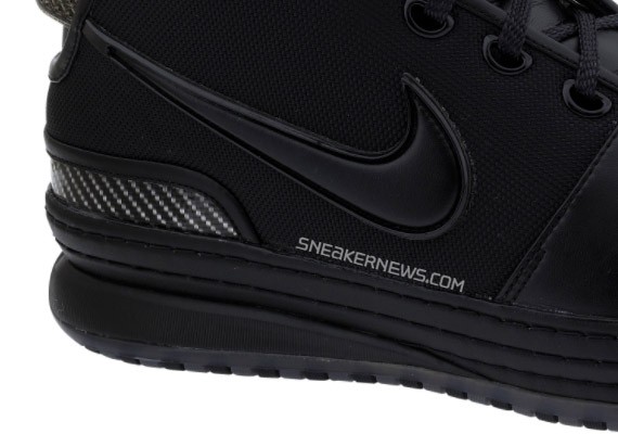 Nike Zoom LeBron VI - Triple Black - Batman Inspired