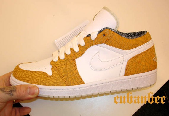 Air Jordan 1 Low – Curry Elephant Print