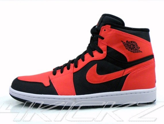 Air Jordan 1 High – Infrared changed to Max Orange