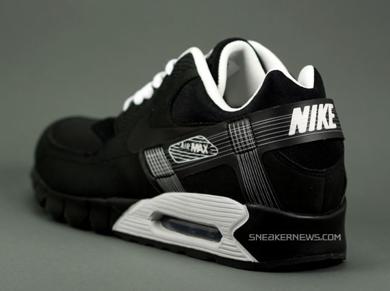 Nike Air Max 90 Current Huarache ND - Black - Neutral Grey