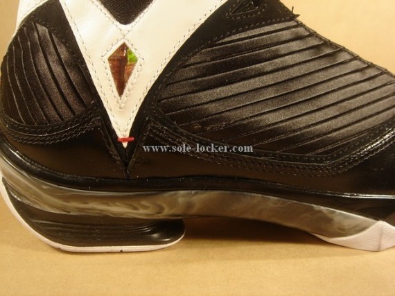 Air Jordan 2009 - Black - Red - White