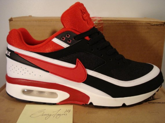 Air Max Classic BW - Black - Red - White