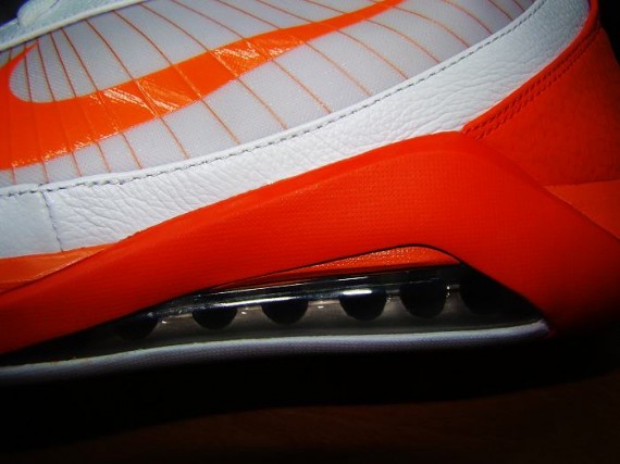 hypermax-white-orange-2.jpg