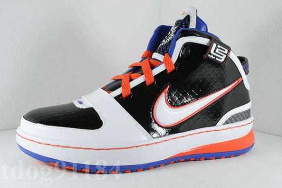 Nike Zoom LeBron VI(6) GS - Christmas Day