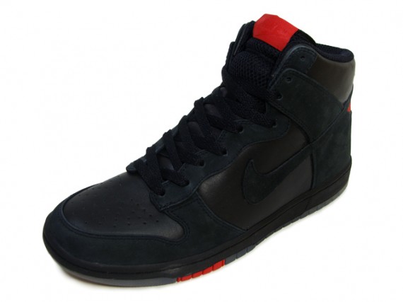 Nike WMNS Dunk High Skinny - Black - Red