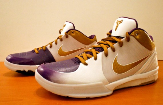 NIke Zoom Kobe IV - Mamba Edition