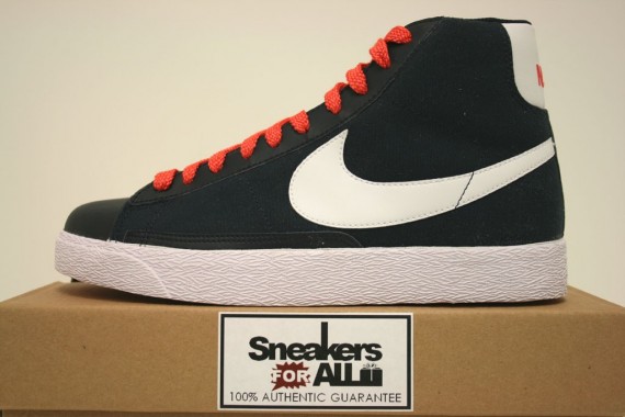 Nike Blazer High - Dark Obsidian - White - Sunburst