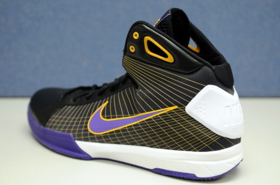 Nike Hyperdunk x Zoom Kobe IV - Hybrid - Away Colors