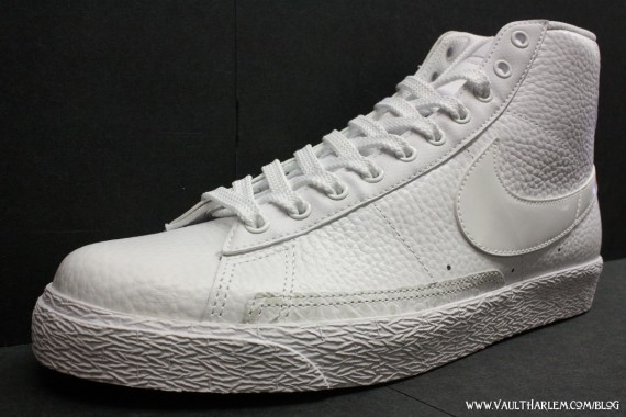 Nike Blazer High LE