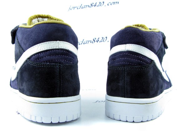 nike-dunk-mid-sb-navy-white-gold-04.jpg