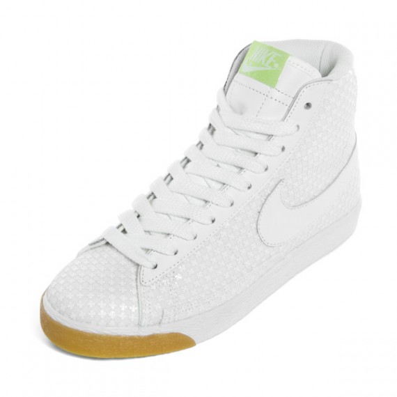 Nike Womens Blazer Mid Premium - White Volt