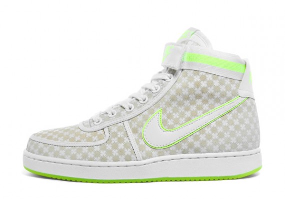 Nike Womens Vandal High Premium - White - Volt