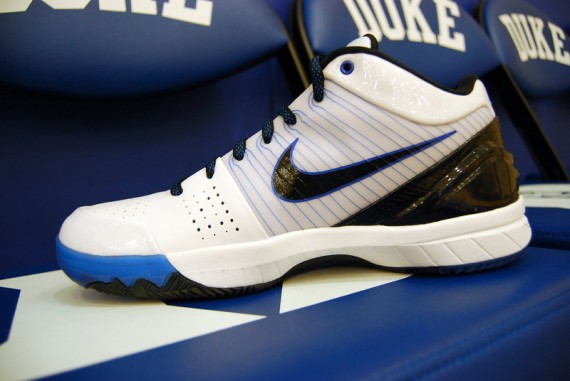 Nike Zoom Kobe Iv Duke Pe 8