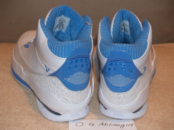 Air Jordan Team 2.5 - UNC Player Exclusive