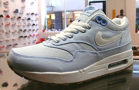 Nike Air Max 1 QS - Microstriped Denim