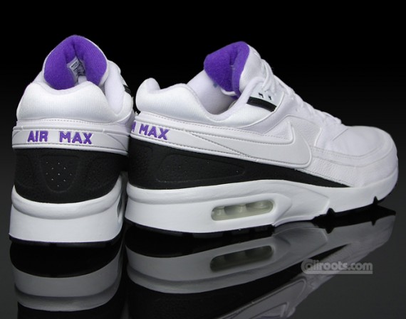 Nike Air Classic BW - White - Black - Purple