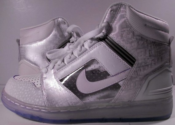 Nike Air Force II High Premium - Nintendo Wii @ Nikestore