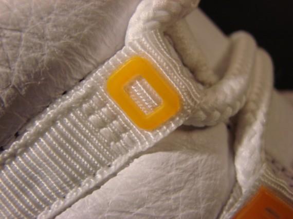 Air Jordan XI - Sample - Citrus - White