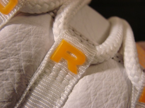 Air Jordan XI - Sample - Citrus - White