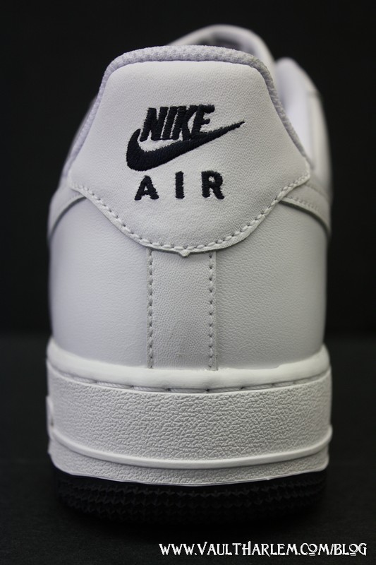 Nike Air Force 1 - White - Dark Blue
