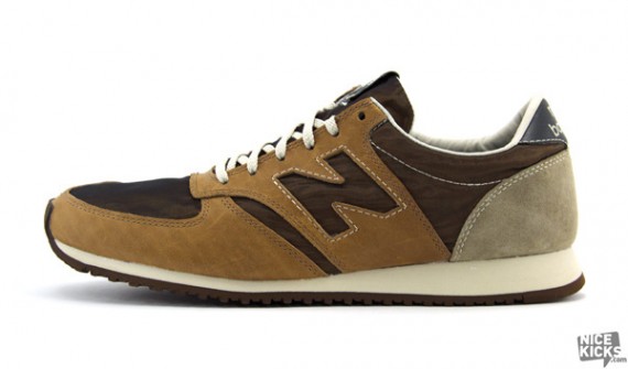 new-balance-420-metal-infused-3.jpg